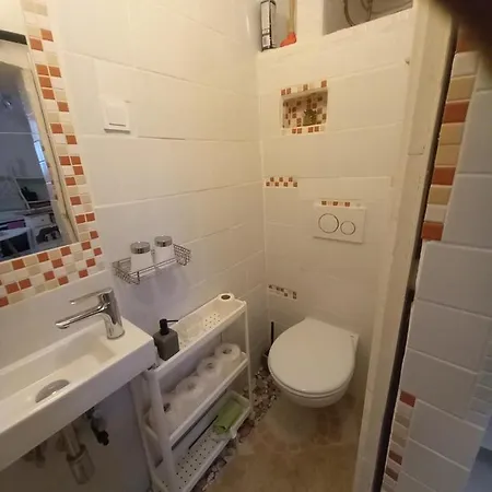 Bunari Studio Apartment
